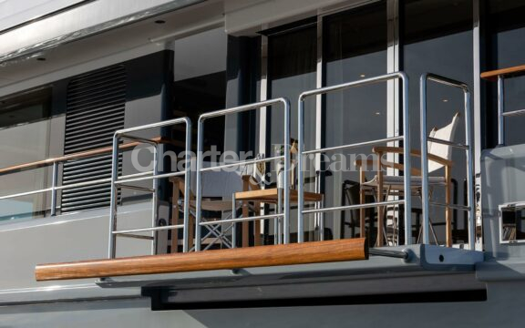 Mana I gallery image